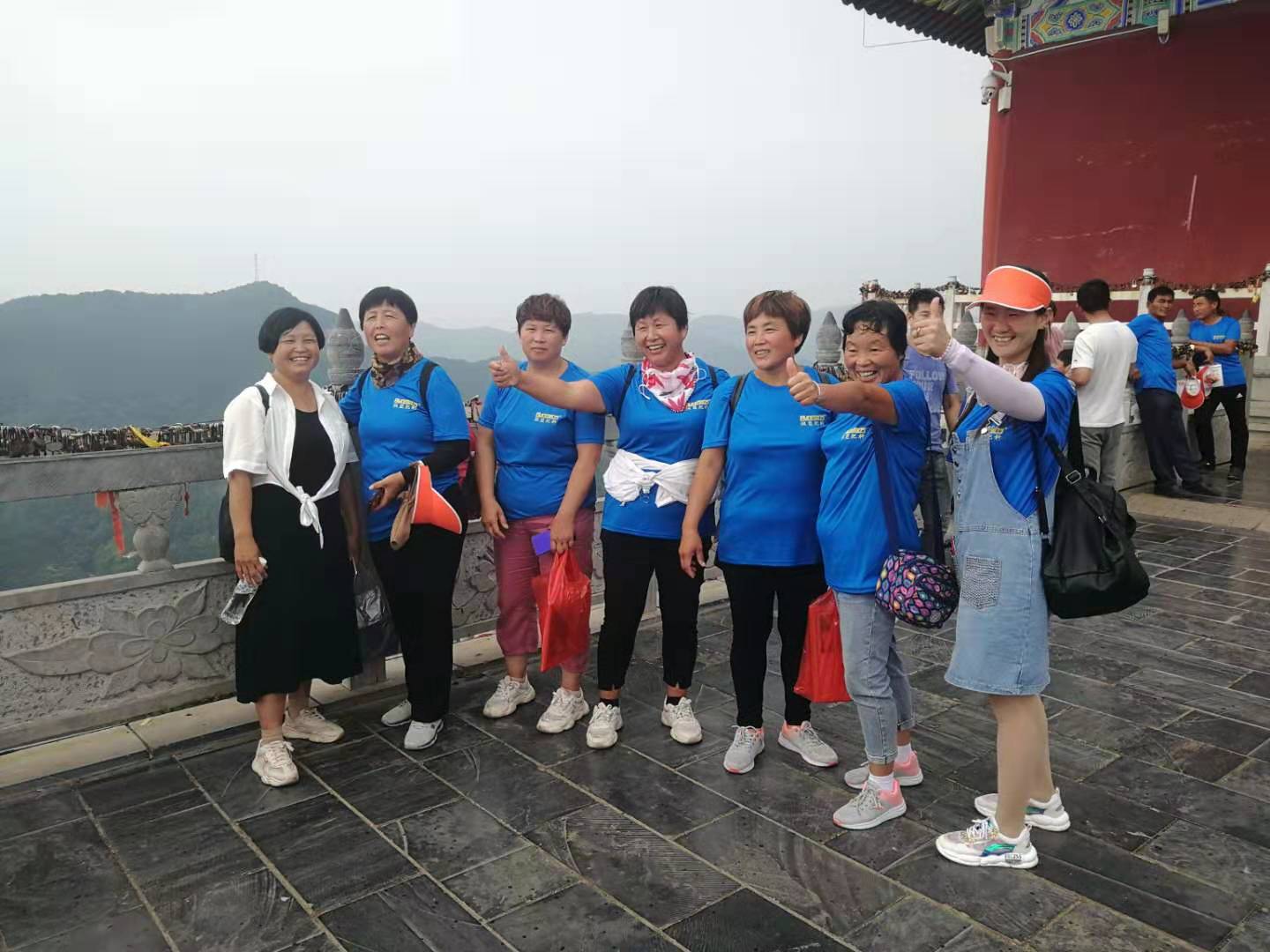 旅游活动