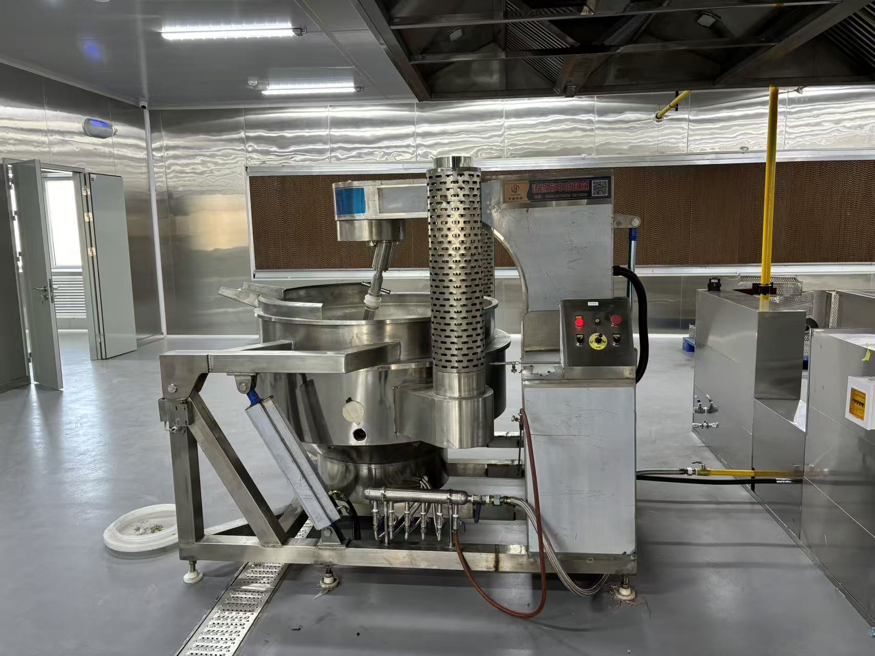 高粘度自动搅拌炒锅