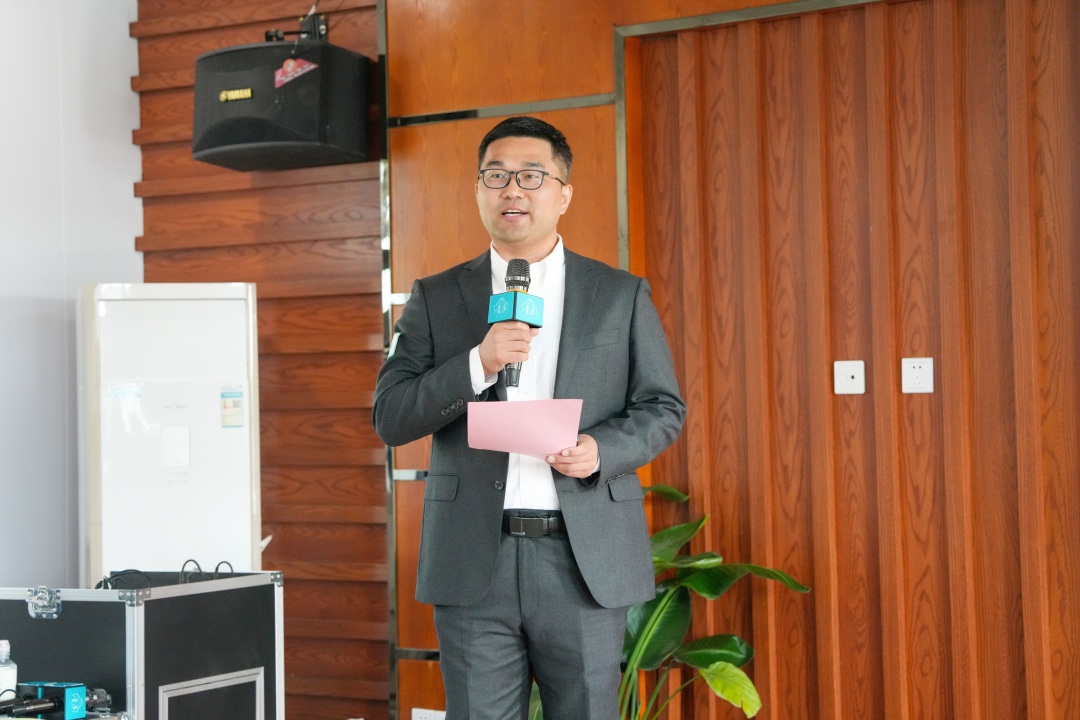 1761870387846019845.png 640 (9).png