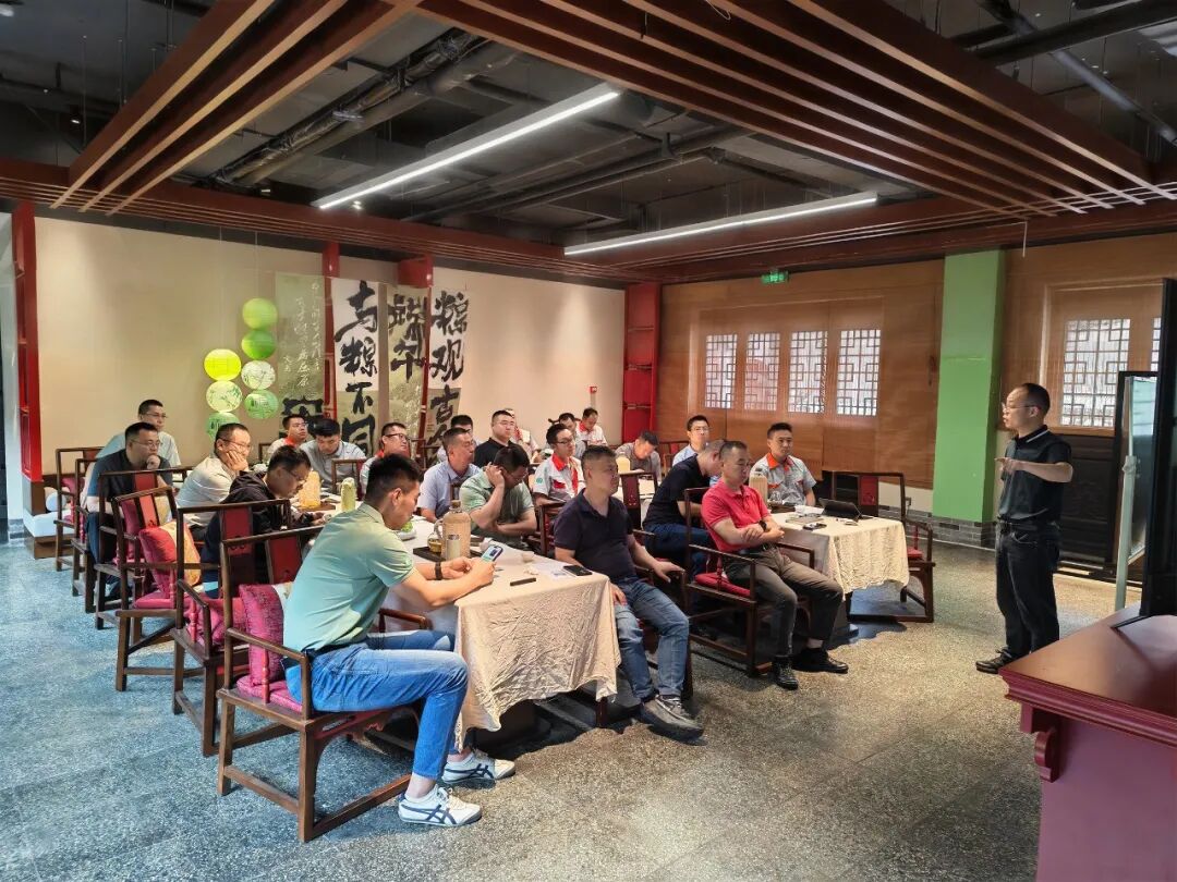 深耕现场管理 聚力效能提升——中慧农牧生产线路举办6S管理与产线效率专项复盘交流会